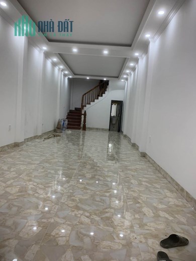 Bán nhà và phố Tây Mỗ  33m, 5 tầng, MT 4.5m, giá 3 tỷ.
