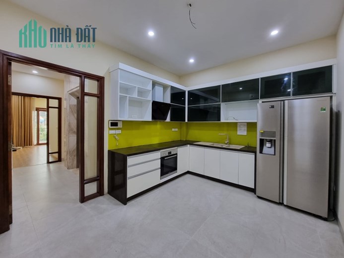 Bán Nhà Yên Hoa Tây Hồ 51m 6T Thang Máy MT4m 24 tỷ 0979312111