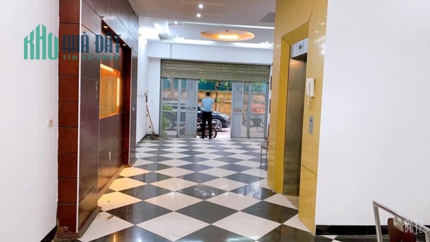 NGUYỄN KHÁNH TOÀN - CẦU GIẤY - PHÂN LÔ 3 Ô TÔ - VỈA HÈ - THANG MÁY - KINH DOANH - BA BƯỚC CHÂN RA