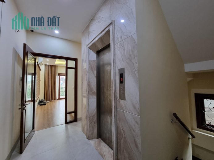 Bán Nhà Yên Hoa Tây Hồ 51m 6T Thang Máy MT4m 24 tỷ LH 0979312111