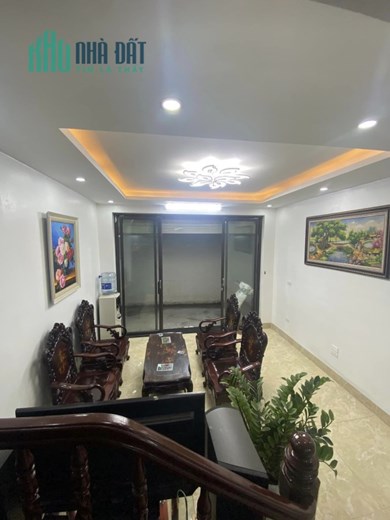 Bán nhà Trần thái Tông , làng Vòng , Dịch Vọng Hậu , Vị trí cực Hiếm , 35m , 5.2 tỷ , 5 tầng , MT 4m