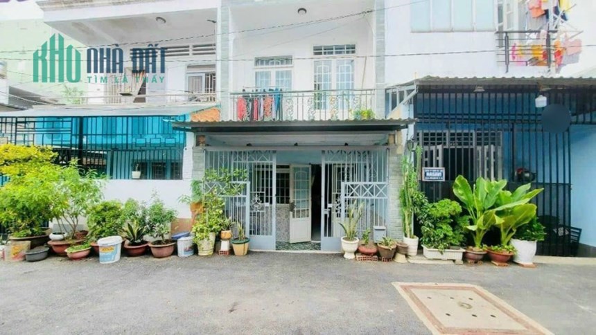 Kẹt tiền cần bán gấp căn nhà tâm huyết.  HXH 496/ Dương Quảng Hàm P6 Gò vấp  chỉ 5,5 tỉ