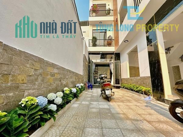 Bán Nhà 3 Tầng Kiệt 3m Lê Vĩnh Huy, Hòa Cường Bắc. Cách Đường Chính Vài Bước Chân, có bãi đậu ô tô