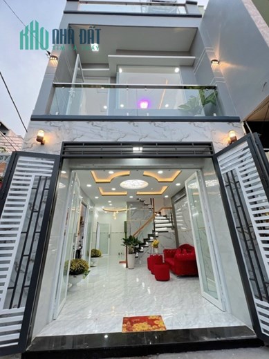BÁN GẤP NHÀ TT QUẬN 8, GIẢM ĐẾN 2.5 TỈ, SIÊU SHOCK
