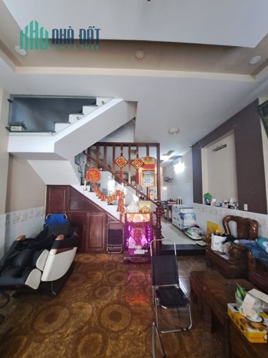 Cần bán nhà 4 tầng hẻm 8m,Quận7,DT80M2,4PN chỉ 10 tỷ