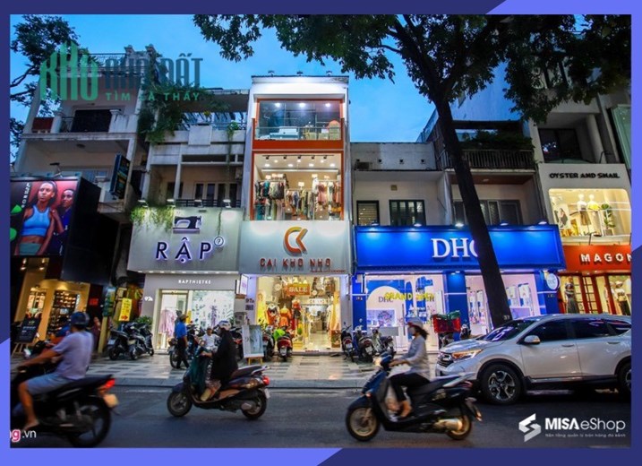 Phố kinh doanh thời trang, Chùa Bộc Đống Đa, Diện tích rộng hơn 80m