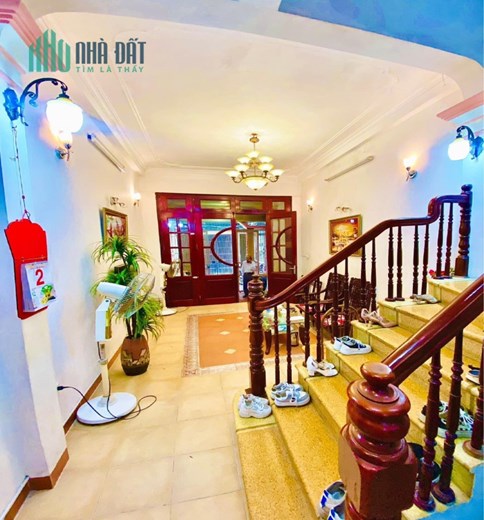 PHÂN LÔ CHẠY VÒNG QUANH 

- Ô TÔ 5 TẠ ĐỖ CỬA - 2 THOÁNG VĨNH VIỄN - CỰC GẦN PHỐ - 5 NGỦ 4