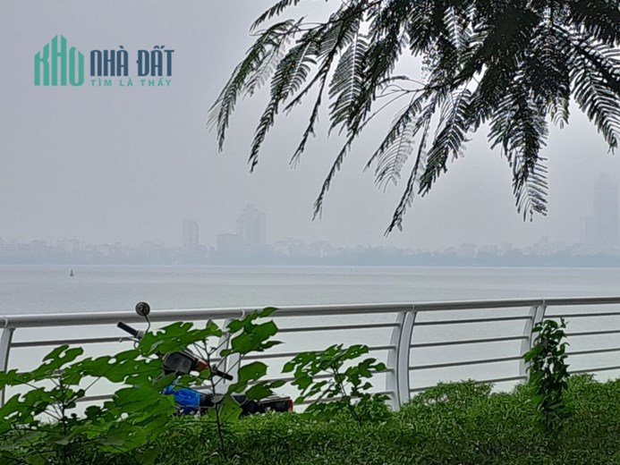 Bán nhà mặt phố Hồ Tây 500ha  DT 130m, 4 tầng, MT 6m, giá 50 tỷ. Ở sang, kinh doanh đỉnh.