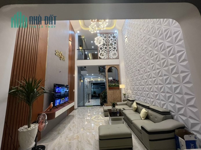 Chỉ 5 tỷ 25 có nhà 51m2 hẻm ô tô 7 chỗ thông 3PN mới ở ngay