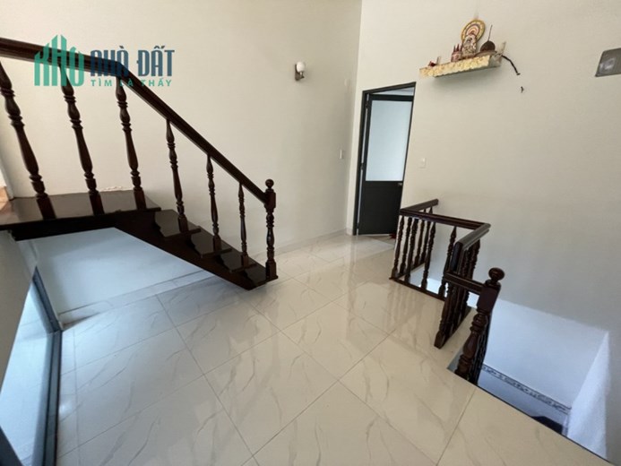 Bán nhà HXH Tăng Bạt Hổ gần Phan Văn Trị 44m2 5PN chỉ 6 tỷ 25