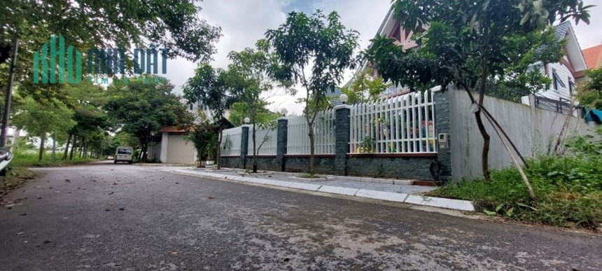 Bán 250m đất biệt thự mặt hồ khu ĐT nghỉ dưỡng Hà Phong - Giá đầu tư