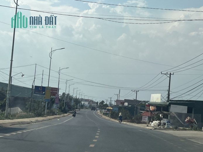 Cần bán gấp lô đất đường ĐT 724 thuộc Tân Hội, Đức Trọng, Lâm Đồng