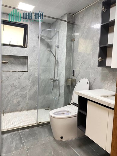 Bán căn hộ 3 ngủ toà Eurowindow, 27 Trần Duy Hưng, 100m2, giá 5 tỷ