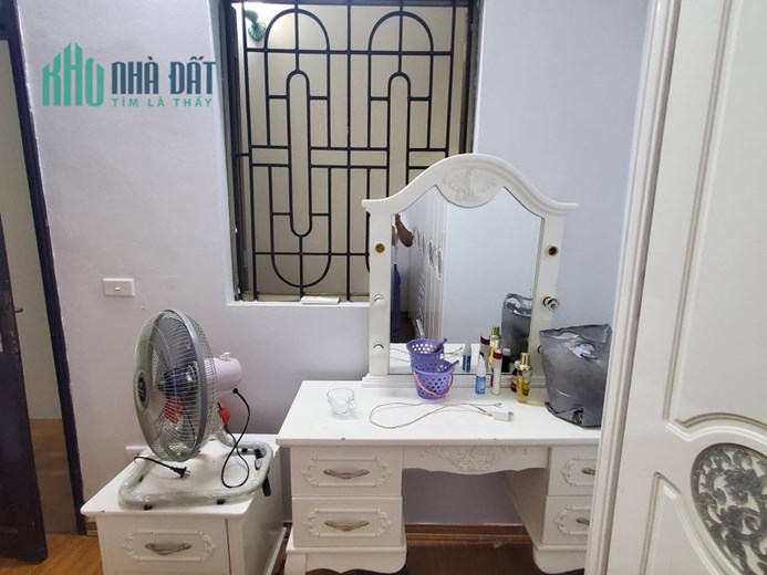 Bán Nhà Tô Vĩnh Diện_34mx4T_gần Ô TÔ_gần PHỐ_Bãi Gửi Xe_ Nhà Đẹp 0969356066