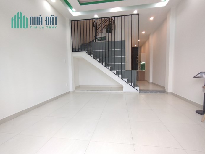 Bán nhà ở ngay ô tô đỗ cửa 57m có 3 phòng, N4.5m Đường số 9