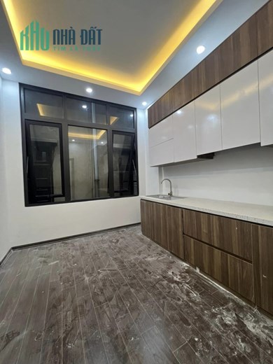 BÁN NHÀ 5 TẦNG THANG MÁY VƯƠNG THỪA VŨ, Ô TÔ ĐỖ CỬA, KINH DOANH ĐỈNH DT 52M GIÁ 10 TỶ.