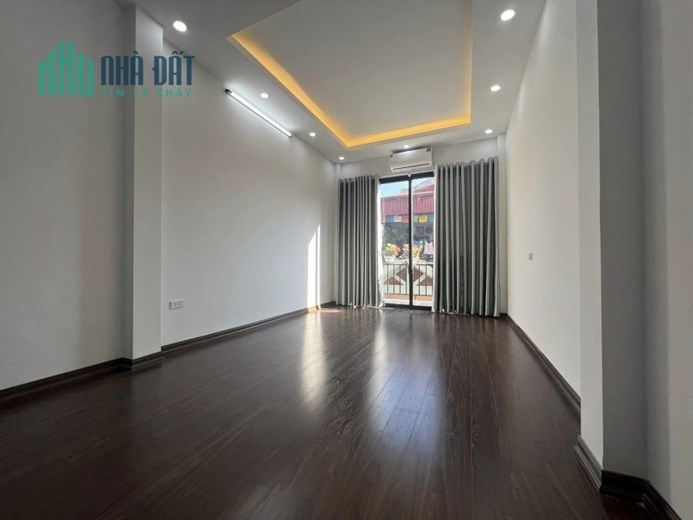 BÁN NHÀ 5 TẦNG THANG MÁY VƯƠNG THỪA VŨ, Ô TÔ ĐỖ CỬA, KINH DOANH ĐỈNH DT 52M GIÁ 10 TỶ.