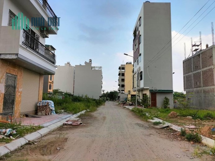HIẾM! Đất phân lô P.Việt Hưngy,ô tô tránh,KD,95M,MT 5.5M, giá nhỉnh 6 tỷ