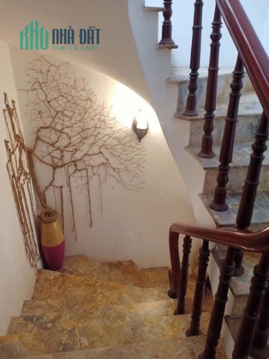 Bán nhà 124 m2, giá chỉ 8.05 tỷ; Tứ Liên, Tây Hồ. Phương.
