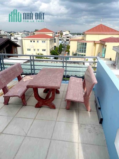 Giảm Sốc 1.7 Tỷ Bán Gấp Nhà HXT 5x23m 4 Tầng BTCT Quốc Lộ 1K, Linh Xuân, Thủ Đức chỉ 6.X Tỷ