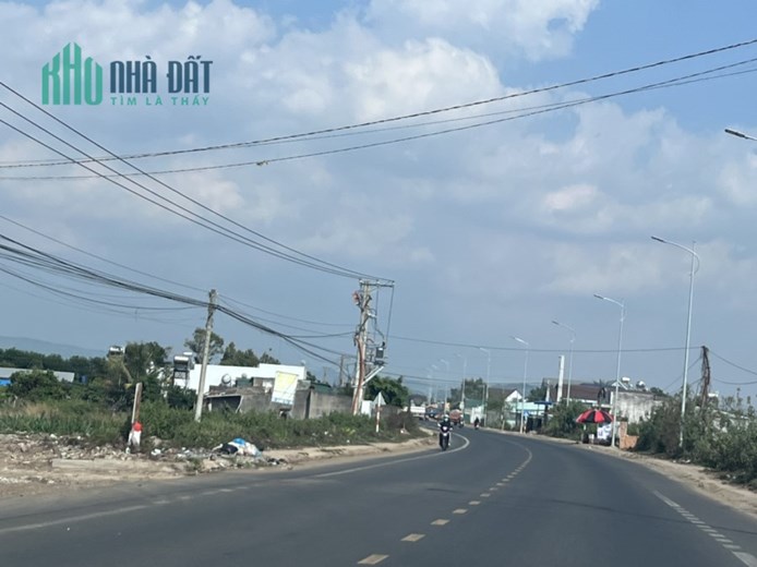 Cần bán lô đất diện tích ( 16m x 34m có 100m2 đất ở) - Đc xã Phú Hội, huyện Đức Trọng, tỉnh Lâm