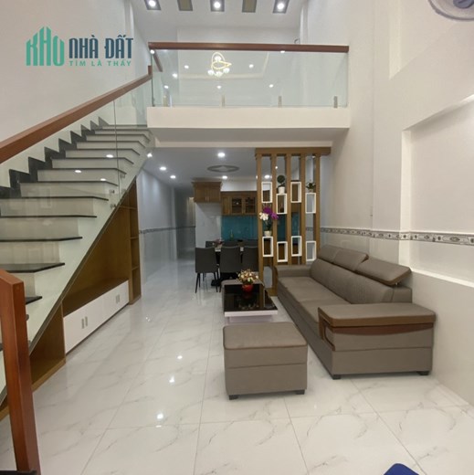 Bán Nhà ngay Trường Học Sóc nâu P12 Gò Vấp 4m x15m Giá 4,75 Tỷ Tl