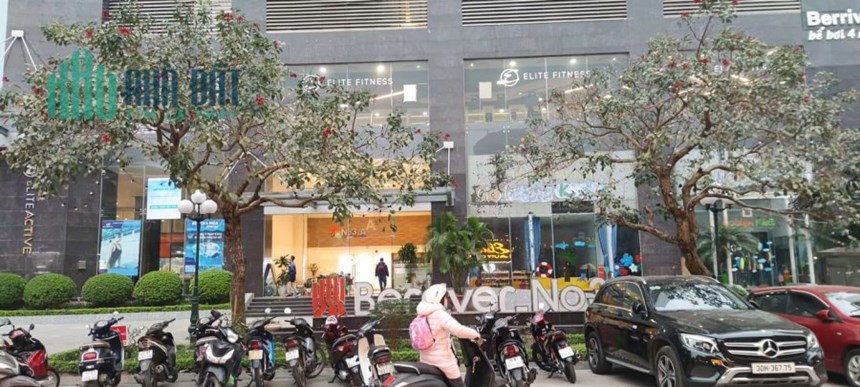 Cần bán căn hộ chung cư Berriver, Long Biên, 70m, 2 ngủ, vệ sinh, tặng nội thất, 2 tỷ 95