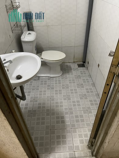 CHÍNH CHỦ CẦN CHO THUÊ NHÀ MẶT TIỀN 159 HÀN HẢI NGUYÊN. P2
