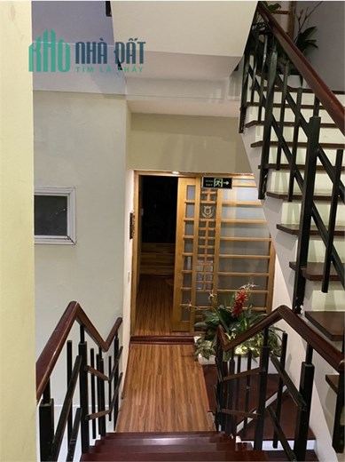 Nhà mặt phố Nguyễn Văn Tuyết, DT50m2, MT4,5 m.Chỉ 18,8 tỷ.0338080356