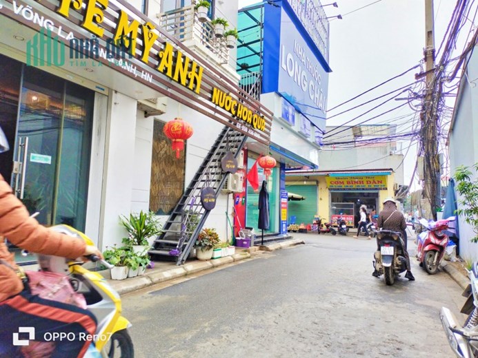 NỢ TIỀN BÁN NHÀ KINH DOANH SẮP MAI 100M HƠN 4 TỶ DÒNG TIỀN KCN Bắc Thăng Long 600M