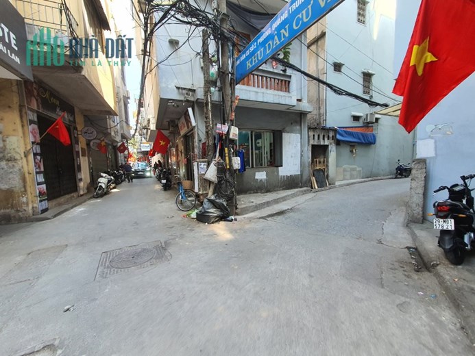 BÁN GẤP NHÀ TẬP THỂ -PHỐ TÂY SƠN - ĐỐNG ĐA - HN -35M2 GIÁ NHỈNH 1 TỶ