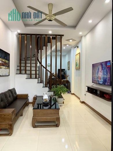 CHÍNH CHỦ CẦN BÁN NHÀ ĐỂ LẠI FULL NỘI THẤT
