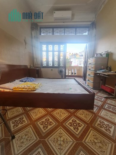 BÁN NHÀ PHỐ CHÙA BỘC ,70M2 - 5 TẦNG - GIÁ 11 TỶ 950 TRIỆU
