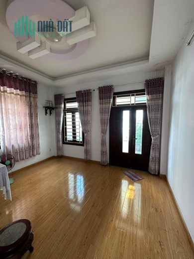 tân phú- tân thành- hẻm xe tải đua, 3 tầng, 101m2 chỉ 13.5 tỷ, giáp tân bình.