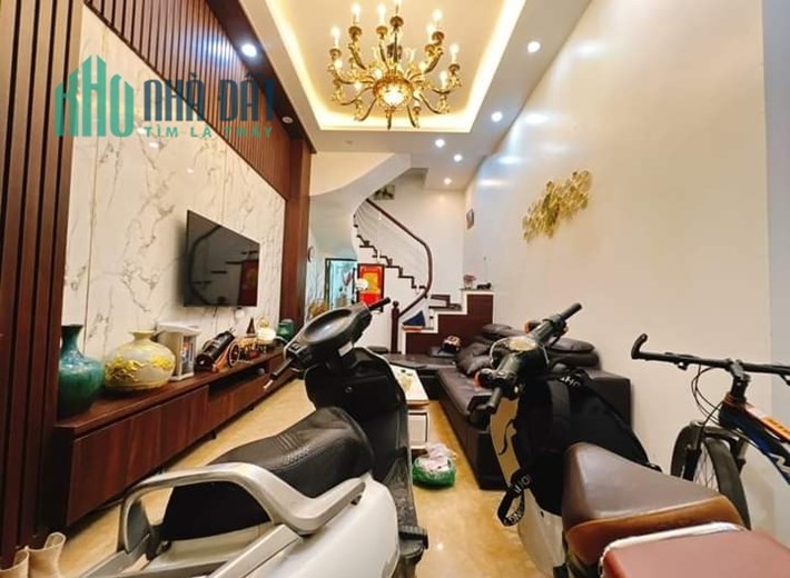 Bán nhà Nguyễn Hoàng, Nam Từ Liêm, tự xây, ô tô, 5T giá 4.85 tỷ