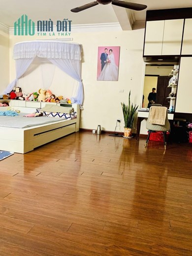 Bán Nhà siêu rẻ Lò Đúc, 80m2, 5T, nhỉnh 5 tỷ, siêu thoáng, 0814995566.