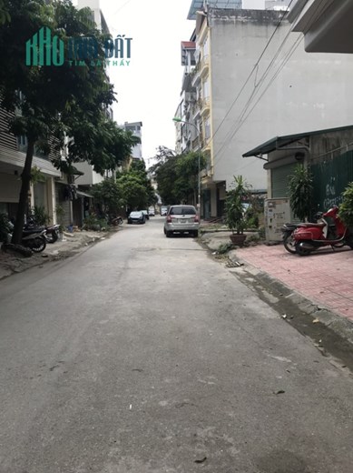 Bán Đất Xuân Phương, NTL, Taxi Vào Nhà. DT 200m2 x10 tỷ. 0979400493