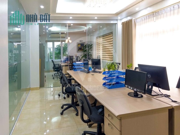 Lô góc ô tô tránh, Hoàng Quốc Việt, Cầu Giấy, 50m2, 6 tầng, 11.5 tỷ
