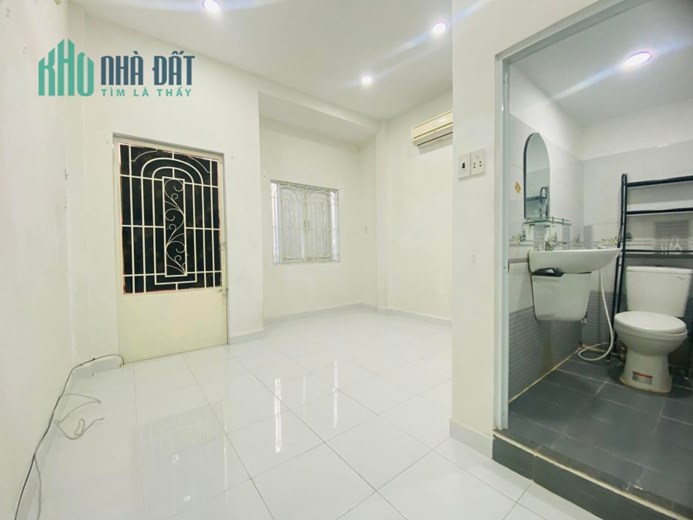 NHÀ 2 TẦNG MỚI, 42M2, LŨY BÁN BÍCH, HXH, SÁT MẶT TIỀN.2PN, 3WC, CHỈ 95TR.M2