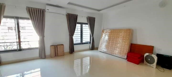 Nhà phố Hồng Tiến