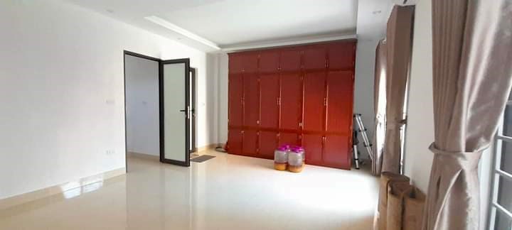 Nhà phố Hồng Tiến