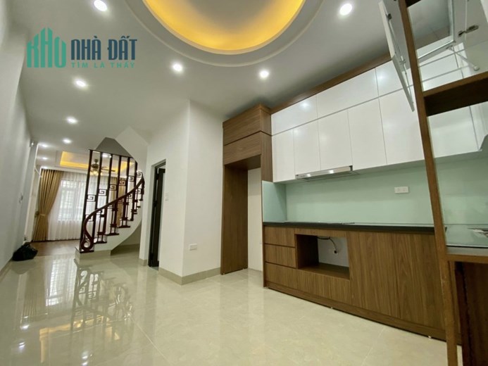 Bán nhà 131m2 phố An Dương, Tây Hồ 20m Ô tô tránh Đầu tư giá 8.9 Tỷ