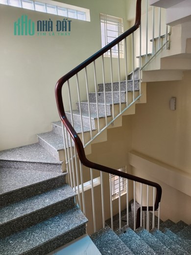 Bán nhà Cầu Giấy 7 tầng thang máy, gần ôtô, 47m2, Kinh doanh dòng tiền, giá 7tỷ hơn