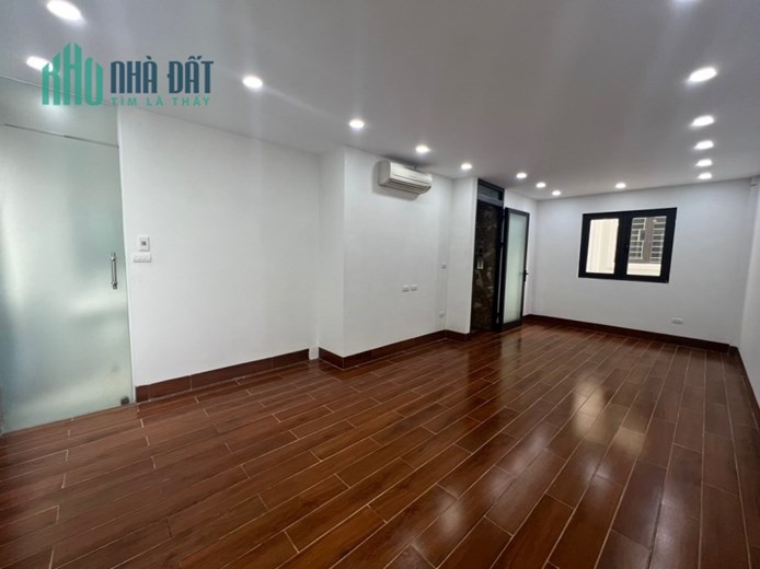 Bán nhà mặt phố Hồng Tiến 40mx6T Thang máy mt5.2m không gầm cầu