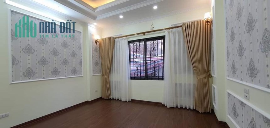 Bán nhà mặt phố Hồng Tiến 40mx6T Thang máy mt5.2m không gầm cầu