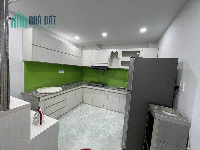 Bán Nhà Trần Xuân Soạn, 3 Tầng BTCT, 8Pn Vừa Ở Vừa Cho Thuê, 1 Bước Ra Mặt Tiền Chỉ 7 Tỷ