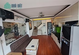 CHỈ 8.7TỶ _VỊ TRÍ ĐẮC ĐỊA MẶT TIỀN KD SẦM UẤT  6TẦNG QUẬN 5 GIÁP QUẬN 1