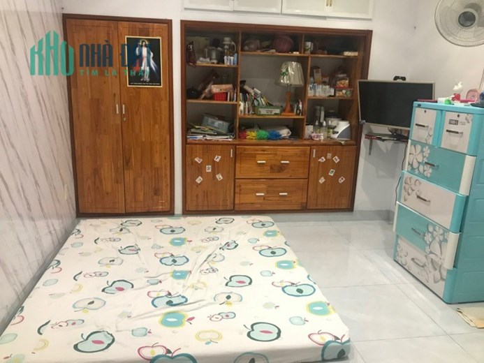 Nhà 4 tầng mặt tiền Phạm Cự Lượng kinh doanh tốt