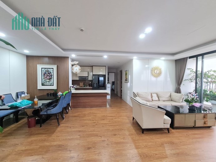 Bán căn hộ The Park Home – Thành Thái, Tặng Full nội thất căn góc, 154m 4 ngủ