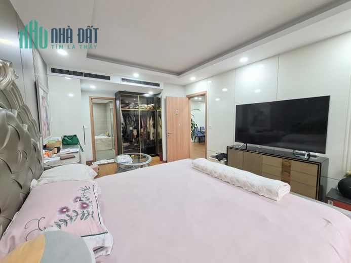 Bán căn hộ The Park Home – Thành Thái, Tặng Full nội thất căn góc, 154m 4 ngủ